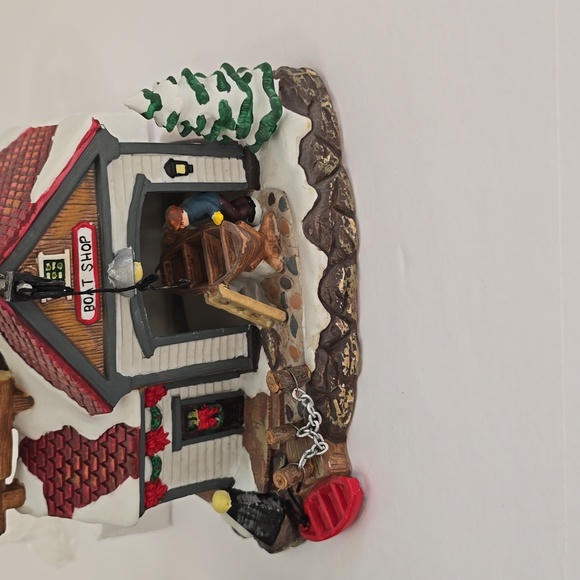 1999 Victorian Village Collectibles  Old Towne Boat Shop Hand Painted Porcelain - Picture 5 of 15